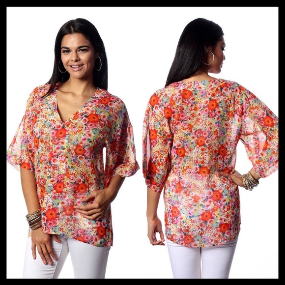 AMRITA Singh Maya Silk BlouseColor: Multi Flower Garden - Picture 1 of 4
